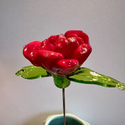 idée cadeau fête des mères, rose en verre de Murano