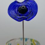 Coquelicot en verre bleu foncé