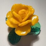 Rose en verre coloré