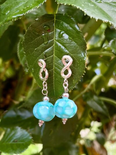 Boucles d’oreilles bleues