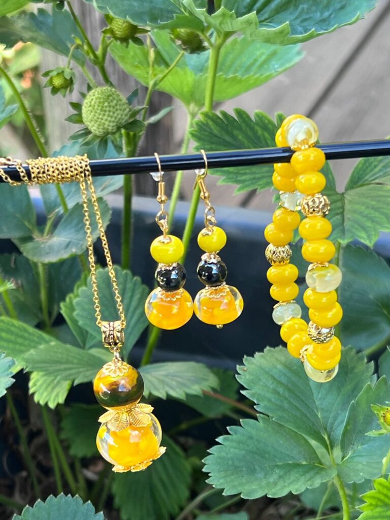 Bijoux perles de verre, accès à la boutique