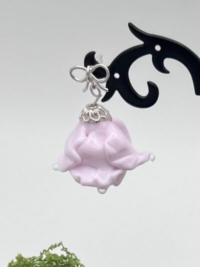 Boucles d’oreilles en forme de rose