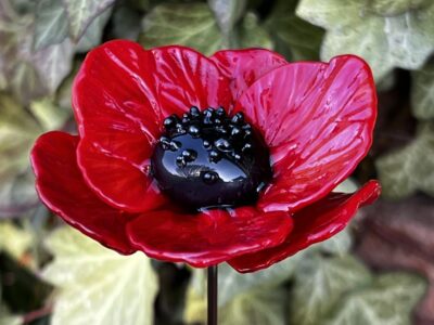 Coquelicot en verre rouge vif
