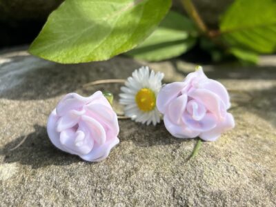 Boucles d’oreilles murmure de rose