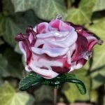 Rose artificielle
