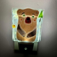 VEILL014 - Veilleuse ours polaire, à déclenchement automatique dans le noir