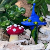 Figurine en verre n°008 Champignon bleu Champignon en verre